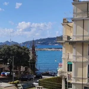 Casa Tigullio , Rapallo Italien